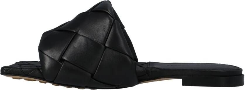 Bottega Veneta Sandalen Lido Flat Sandal Black in zwart