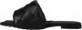 Bottega Veneta Sandalen Lido Flat Sandal Black in zwart - Thumbnail 3
