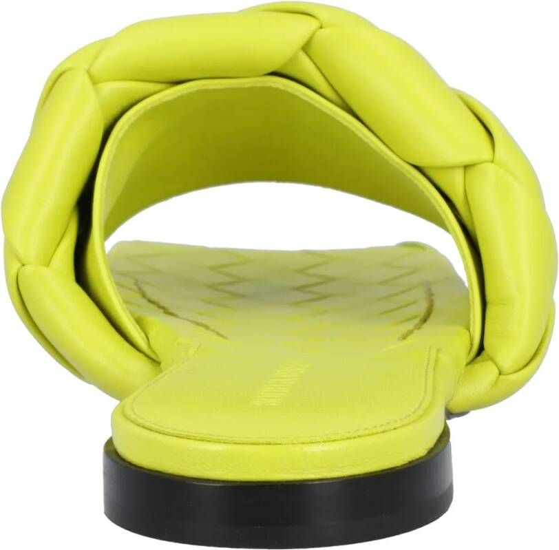 Bottega Veneta Sandalen Lido Flat Sandal Yellow in geel