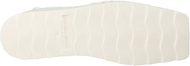 Bottega Veneta Sandalen Stretch Espadrille Wedges in wit