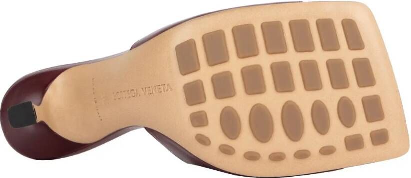 Bottega Veneta Slippers & Mules Stretch Mule Merlot in bruin