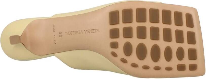 Bottega Veneta Slippers & Mules Stretch Mule Yellow in geel