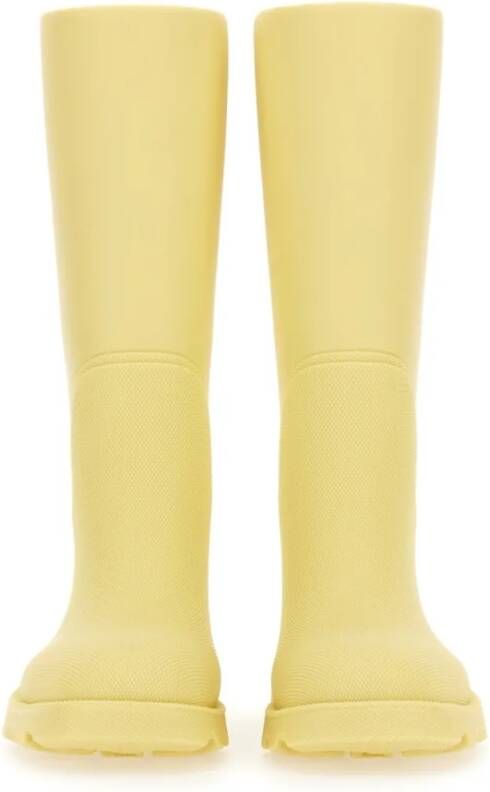 Burberry Boots "Marsh" Boots in geel