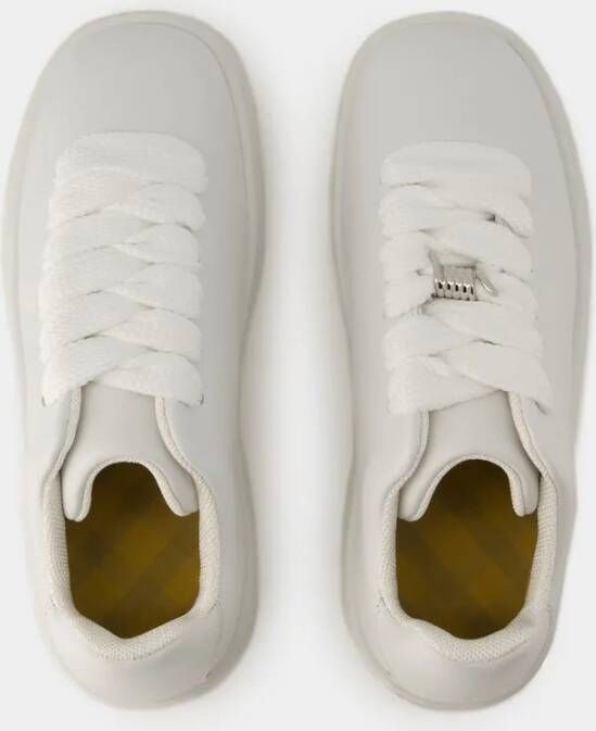 Burberry Low-Top Sneakers Lf Box Sneakers Leather White in wit