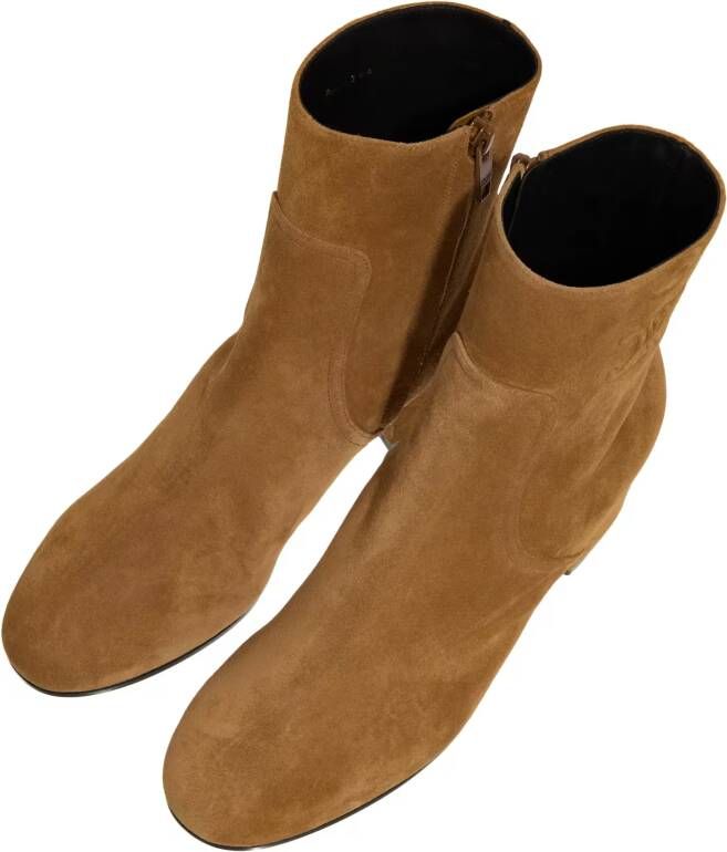 Celine Enkellaarzen Triomphe Short Boots in bruin