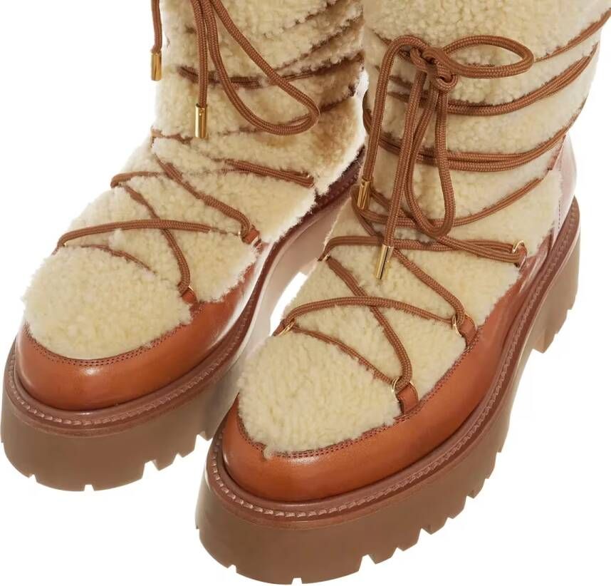 Celine Winterlaarzen Lace Up Boots in bruin