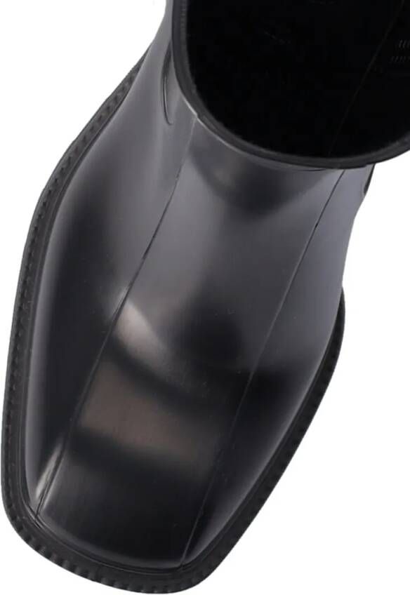 Chloé Boots Waterproof Wellington Boots "Betty" – Black in zwart