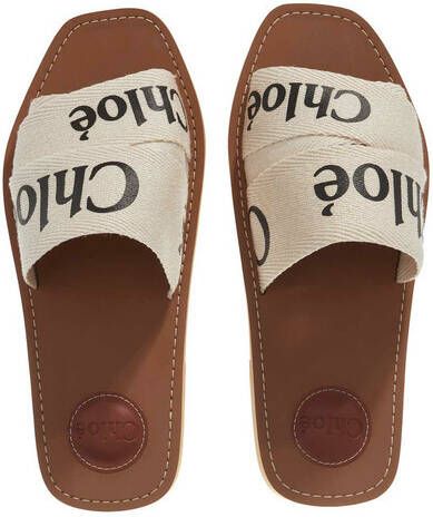 Chloé Sandalen Woody Flat Mule in beige
