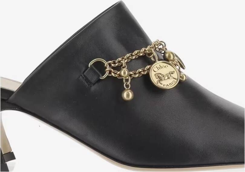 Chloé Slippers & Mules Leather Mules With Charms in zwart