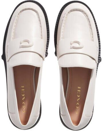 Coach Loafers & ballerina schoenen Leah Leather Loafer in crème