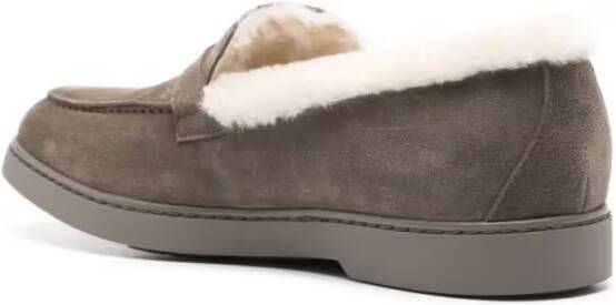 Doucal's Soft Suede Loafers in grijs