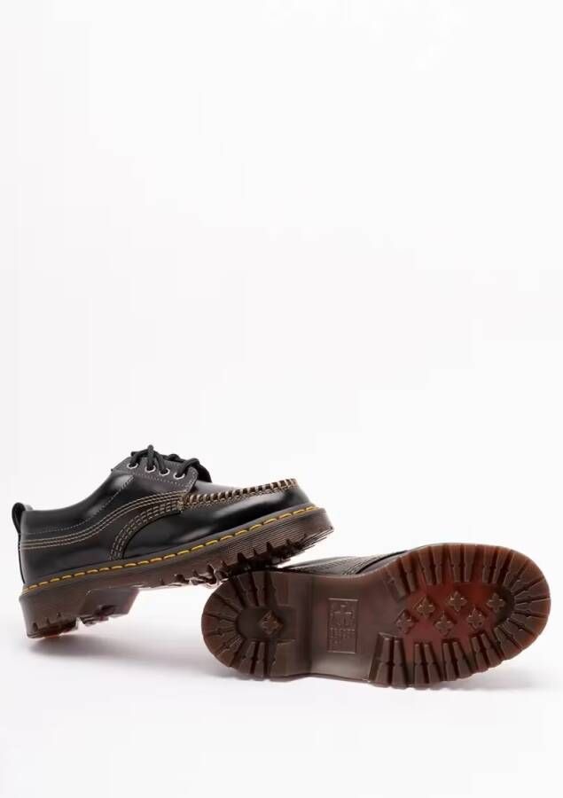Dr. Martens Low-Top Sneakers `Lowell` Leather `Moc Toe` Shoes in zwart