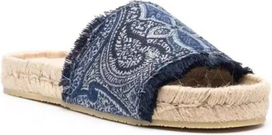 ETRO Slippers & Mules Intricately Patterned Casual Mules With Frayed Edg in blauw