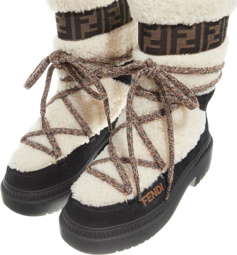 Fendi Low-Top Sneakers Ski Boot in beige