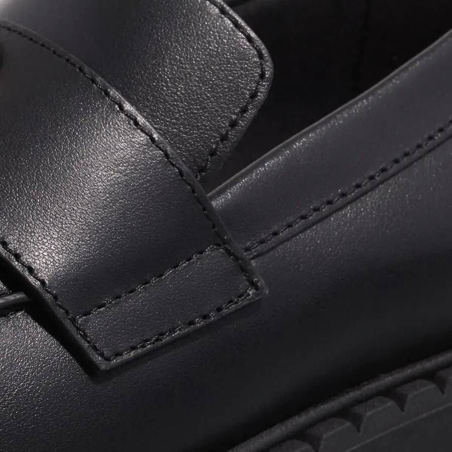 Furla Loafers Vitello in zwart
