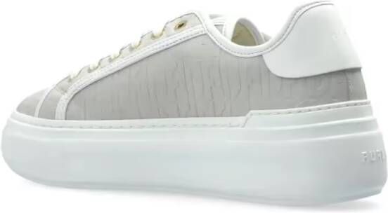 Furla Low-Top Sneakers Beige Textured Leather Platform Sneakers in wit