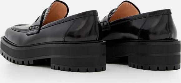 Gianvito Rossi Leather Loafer in zwart