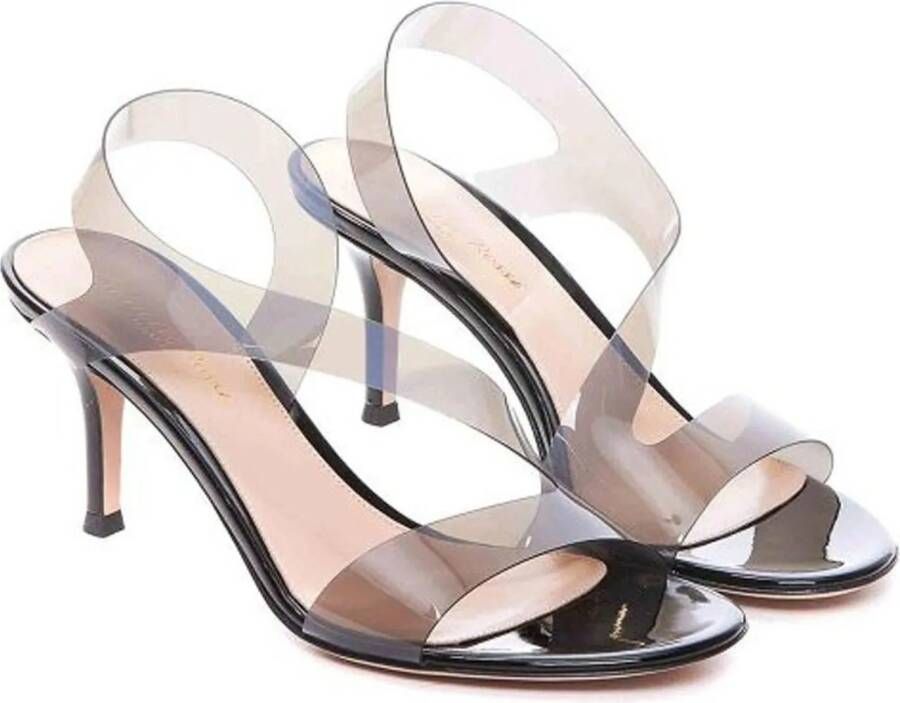Gianvito Rossi Sandalen Almond Toe Sandals With Covered Heel in roze
