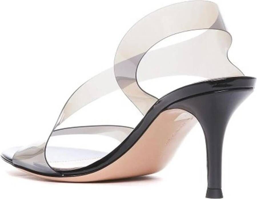 Gianvito Rossi Sandalen Almond Toe Sandals With Covered Heel in roze
