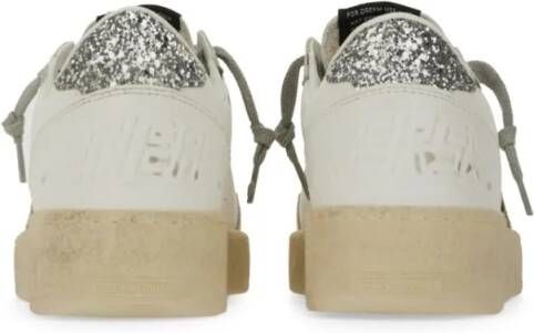 Golden Goose Low-Top Sneakers "Ballstar" Sneakers in wit