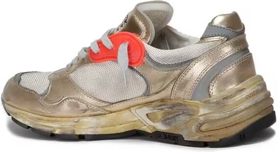 Golden Goose Low-Top Sneakers Vintage-Finish Golden Leather Sneakers in groen
