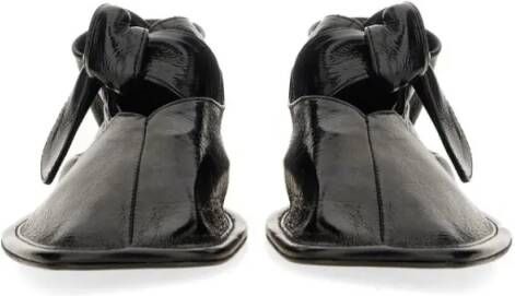 Hereu Crinkled Lambskin Shoes With Knot Detail in zwart