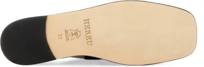 Hereu Crinkled Lambskin Shoes With Knot Detail in zwart
