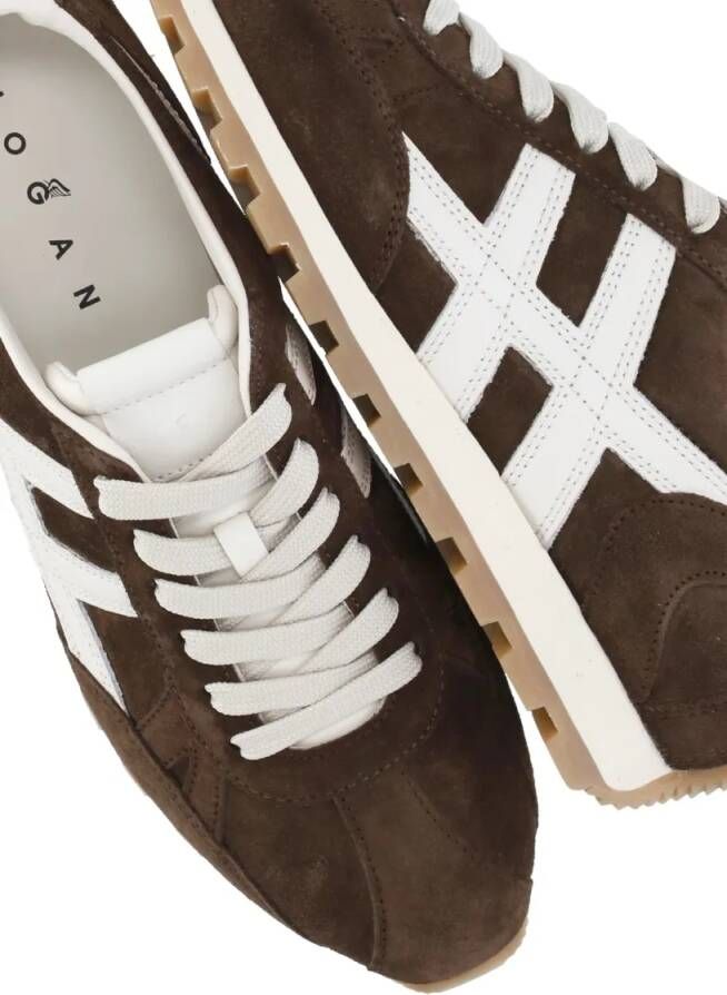 Hogan Low-Top Sneakers Brown H671 Sneakers in bruin