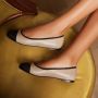 Isabel Bernard Low-Top Sneakers Vendôme Ynes Ballerinas in taupe - Thumbnail 3