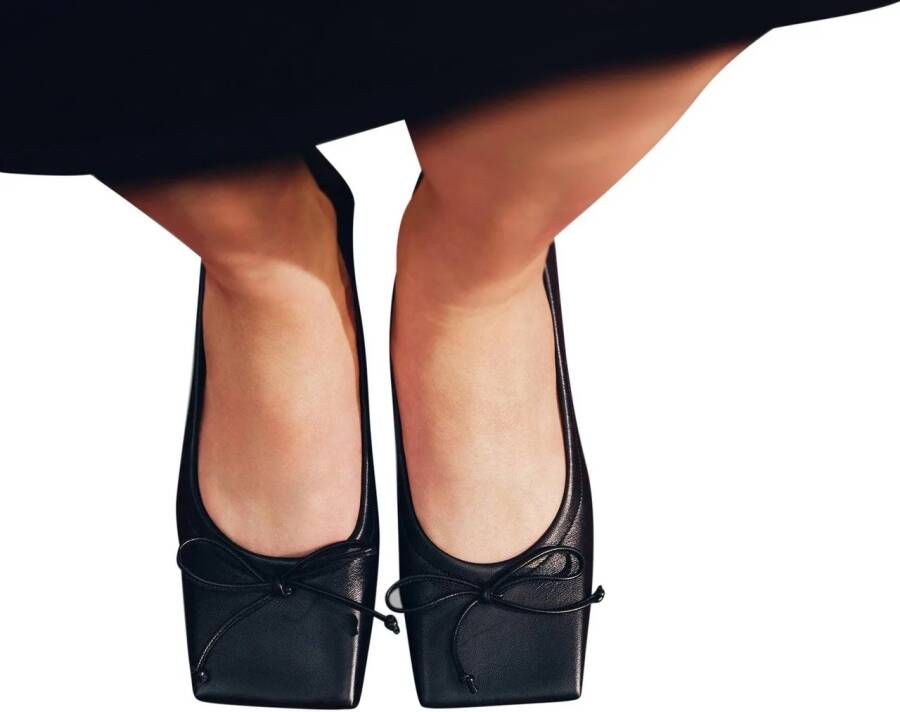 Jacquemus Ballerinas Les ballerines Ballet Ballerinas in zwart