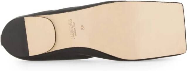 Jacquemus Black Square-Toe Shoes With Gathered Upper in zwart