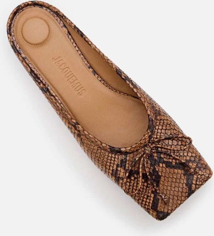 Jacquemus Les Mules Plates Sabot Ballet Flats in bruin