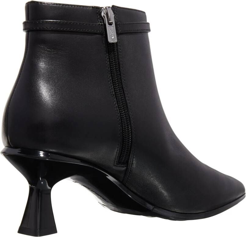 Karl Lagerfeld Boots & laarzen Panache Ii Signia Trim Boot in zwart