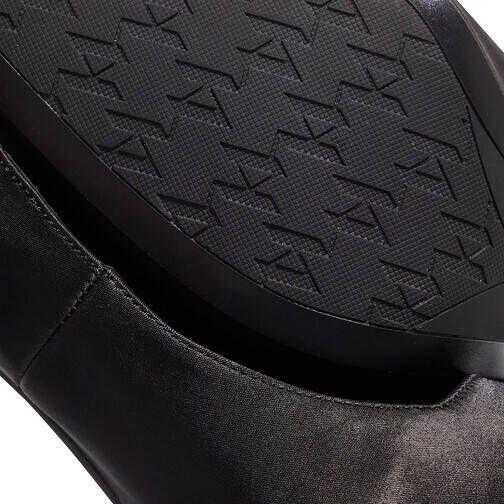 Karl Lagerfeld Pumps & high heels DEBUT Brooch Court in zwart