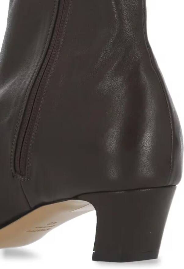 Khaite Boots Brown Leather Ankle Boots With Squared Toe in bruin