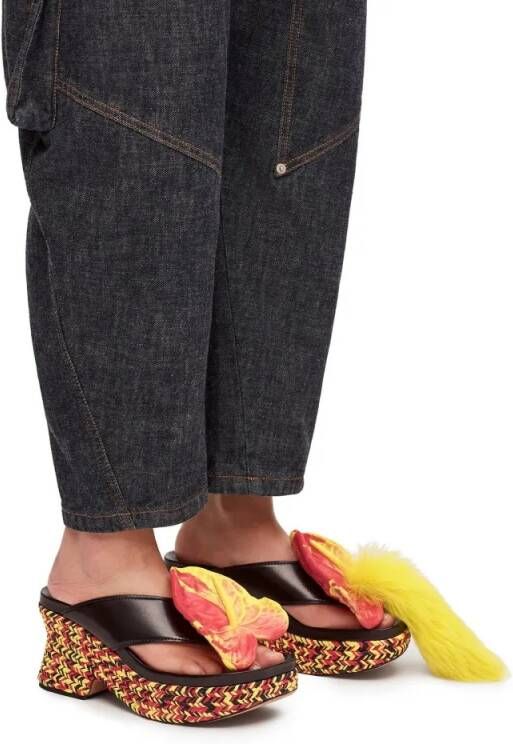 Loewe Sandalen Petal Flatform Sandal 90 in zwart