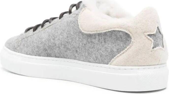 Lorena Antoniazzi Low-Top Sneakers Embossed-Star Sneakers in grijs