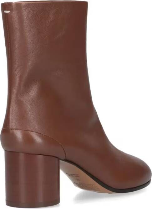 Maison Margiela Boots "Tabi" Ankle Boots Brown in bruin