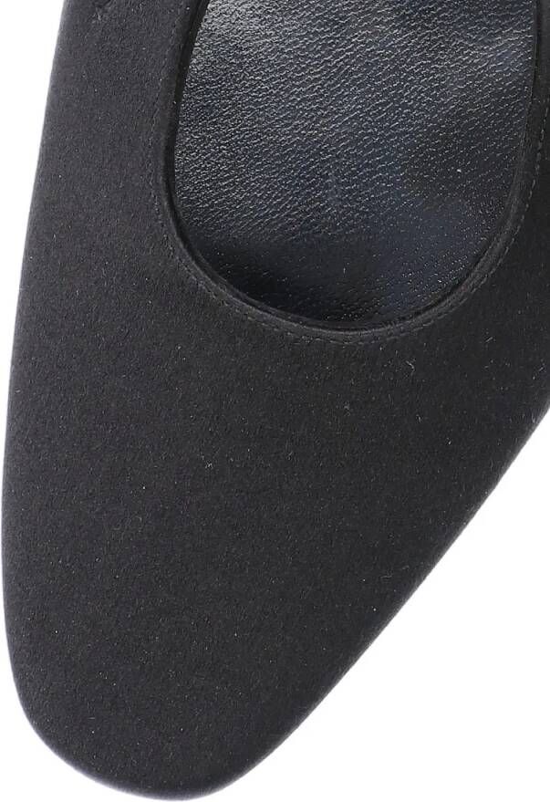 Manolo Blahnik "Fugalo" Ballet Flats in zwart
