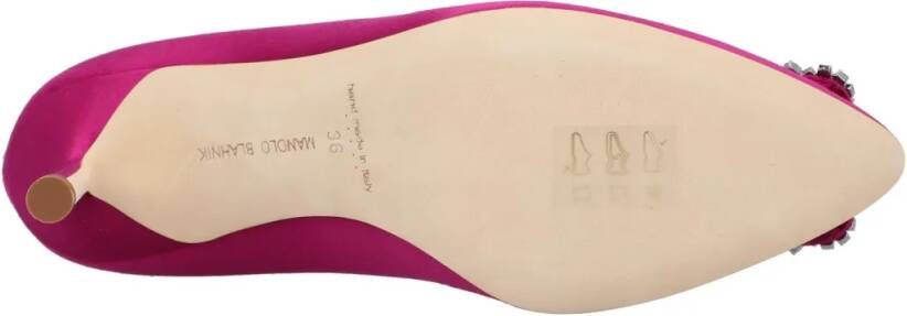 Manolo Blahnik Hoge hakken Hangisi 070 Pump Pink in roze