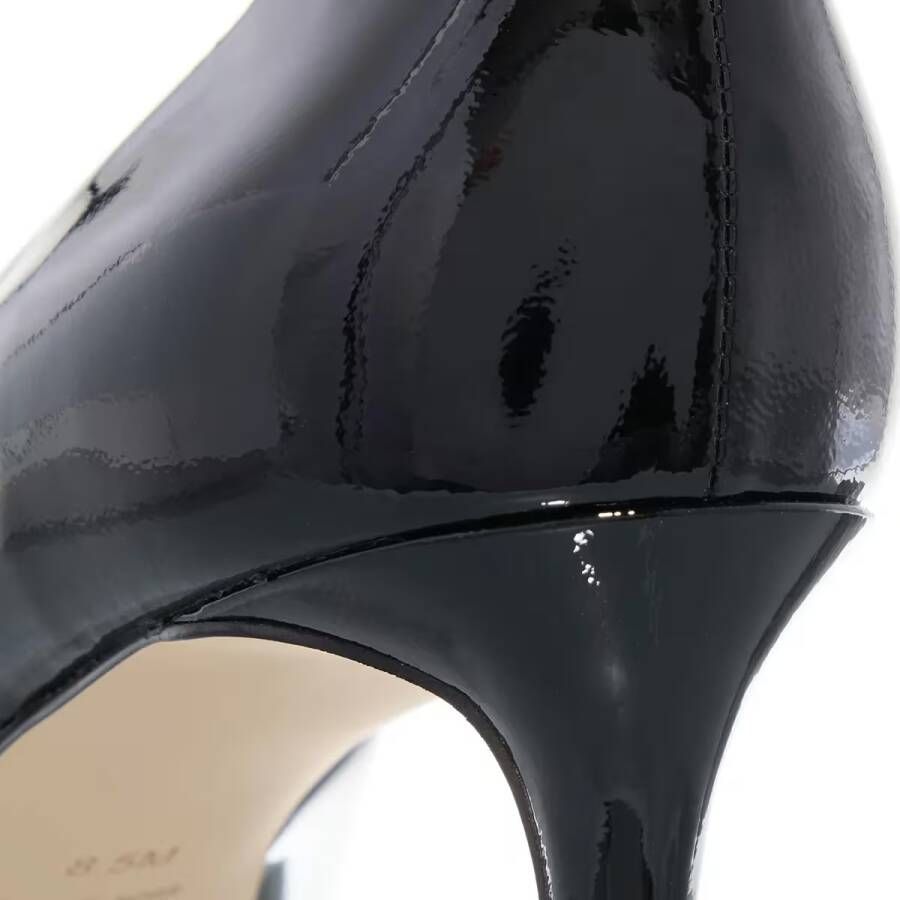 Michael Kors Hoge hakken Elyse Kitten Pump in zwart