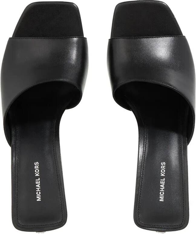 Michael Kors Low-Top Sneakers Merriam Wedge in zwart