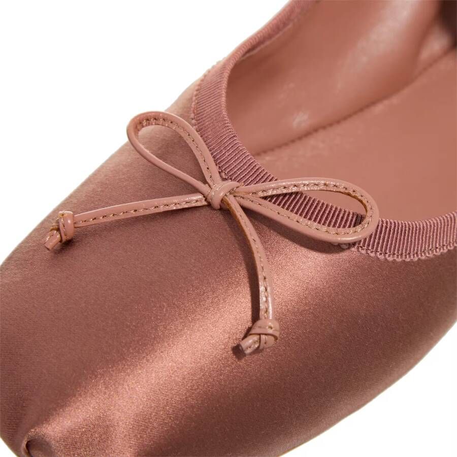 Miu Ballerinas Satin Ballet Flats in bruin