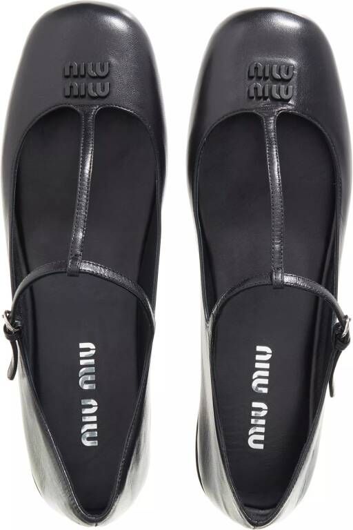 Miu Loafers Flat Woman in zwart