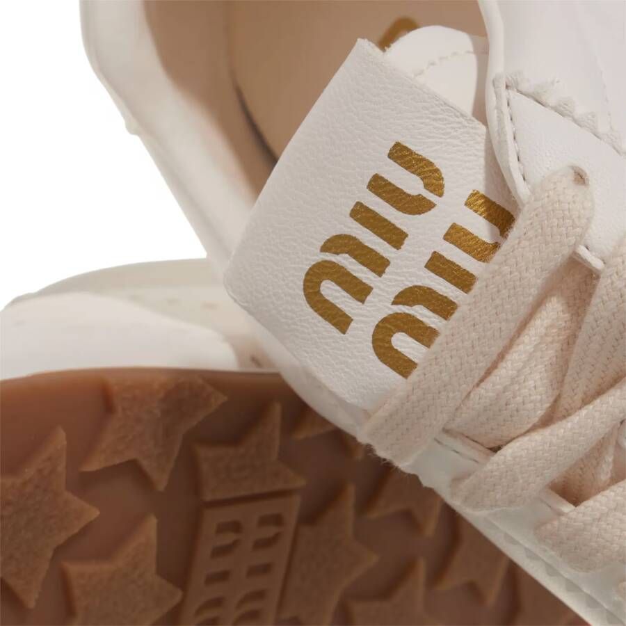 Miu Low-Top Sneakers Plume Nappa Sneakers in wit