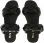 Miu Slippers Padded Slipper Leather in zwart - Thumbnail 2