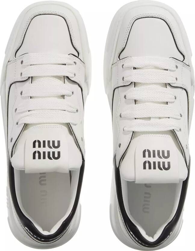 Miu Sneakers Low Top Sneakers in wit