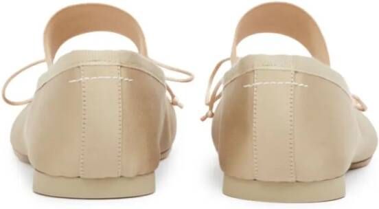 MM6 Maison Margiela Beige Sesame Leather Anatomic Ballerina in beige