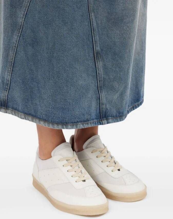 MM6 Maison Margiela Low-Top Sneakers Classic White Sneakers With Branded Detailing in wit