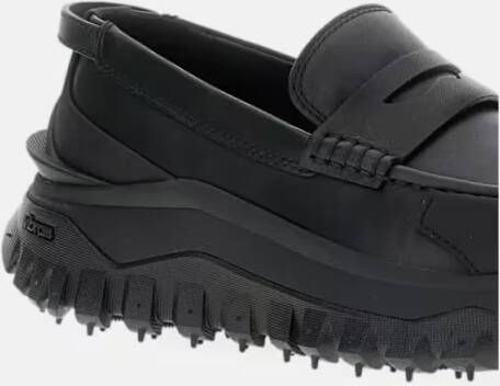 Moncler Trailgrip Loafers in zwart